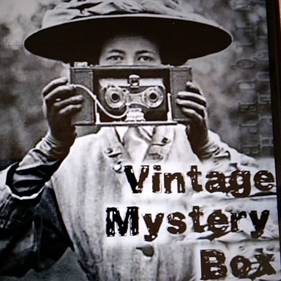 🚴‍♀️ Vintage BCBG MAXAZRIA Terry Loop Zip Top Satin striped Sleeves - Picture 10 of 16